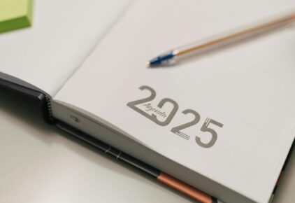 2025年のアパート市況の振り返り｜国交省×楽待×健美家データで読み解く投資判断